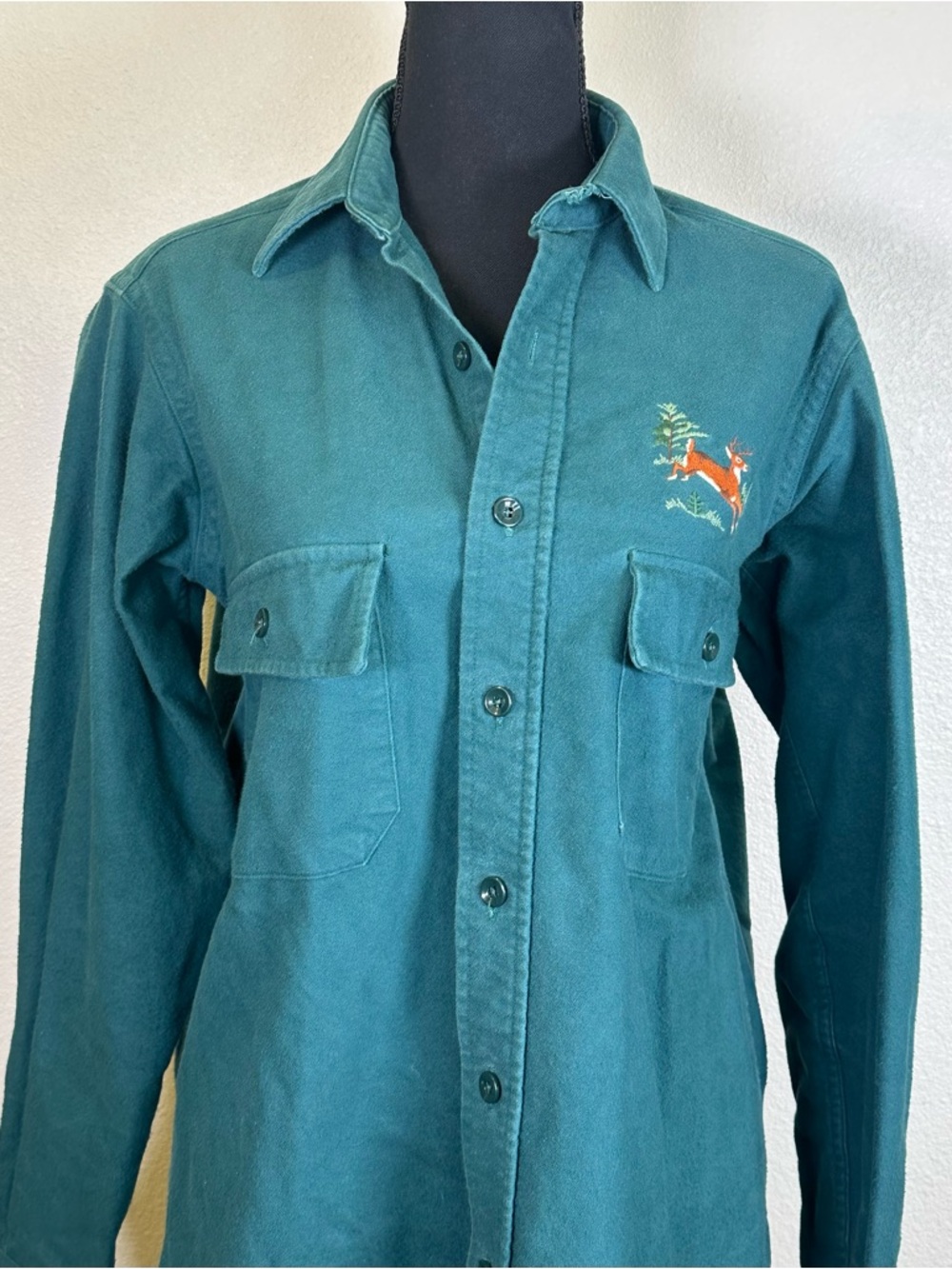 #143- Vintage LL Bean Teal Long-Sleeve Men's Shirt with Embroidered Fox